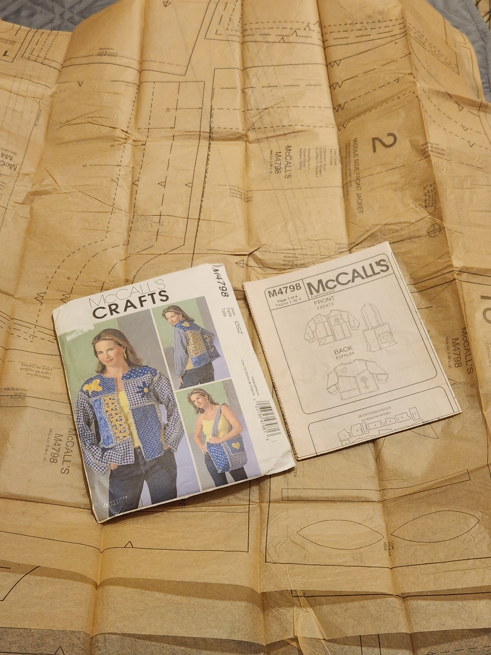 Uncut Patchwork Women's Jacket Pattern - Picture 3 of 4